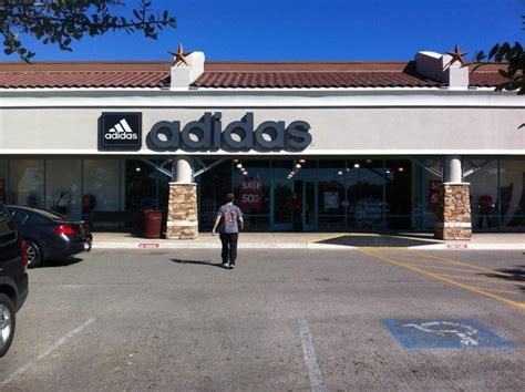 adidas outlet san marcos.